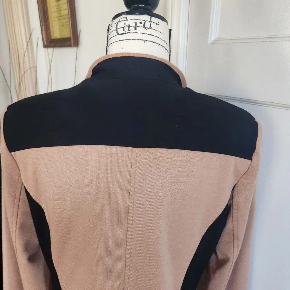 IMAN Black and Tan Woman’s Jacket with Gold Zippers NWOT Sz M